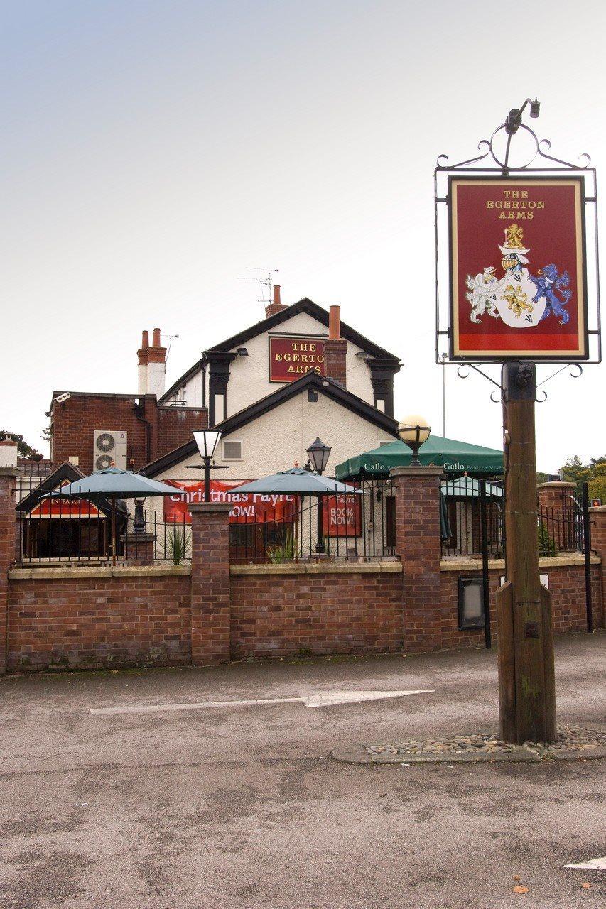 Premier Inn Chester Central - North Екстериор снимка